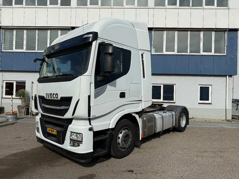 Iveco Stralis 440.42 Iveco AS440STX/P Hi-Way Stralis - Gjysmë-kamion: foto 3 Iveco Stralis 440.42 Iveco AS440STX/P Hi-Way Stralis - Gjysmë-kamion: foto 3