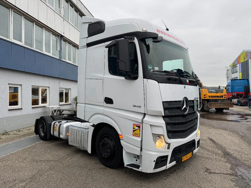 Mercedes-Benz Actros 1842 4X2 EURO 6 MEGA DOUBLE TANK - Gjysmë-kamion: foto 3 Mercedes-Benz Actros 1842 4X2 EURO 6 MEGA DOUBLE TANK - Gjysmë-kamion: foto 3