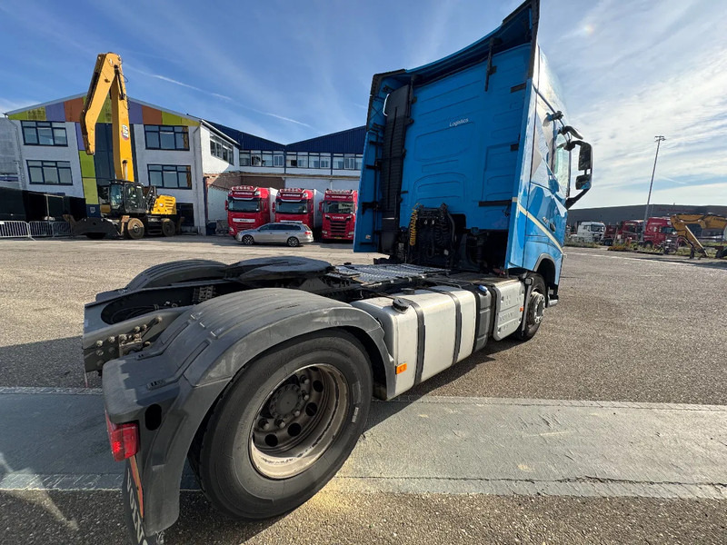 Volvo FH 460 4X2 EURO 6 I-SHIFT DOUBLE TANK - Gjysmë-kamion: foto 5 Volvo FH 460 4X2 EURO 6 I-SHIFT DOUBLE TANK - Gjysmë-kamion: foto 5