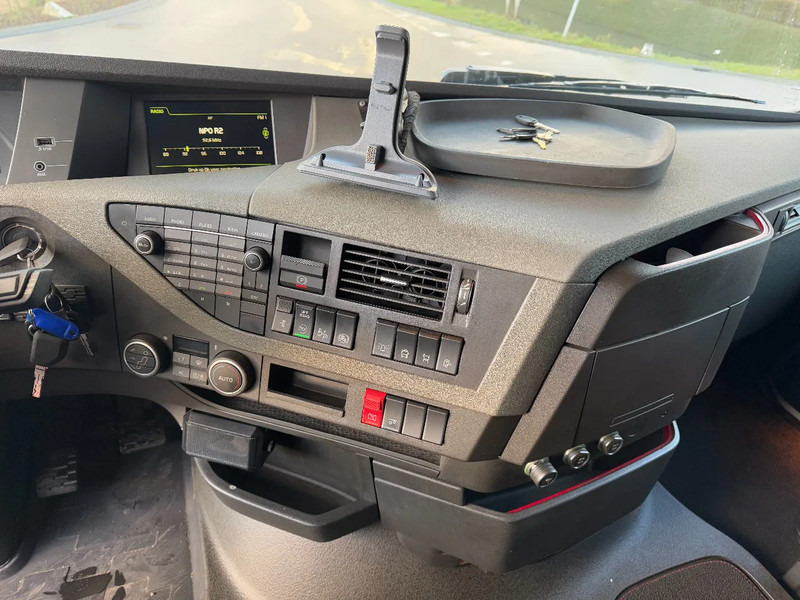 Gjysmë-kamion Volvo FH FH420: foto 11 Gjysmë-kamion Volvo FH FH420: foto 11