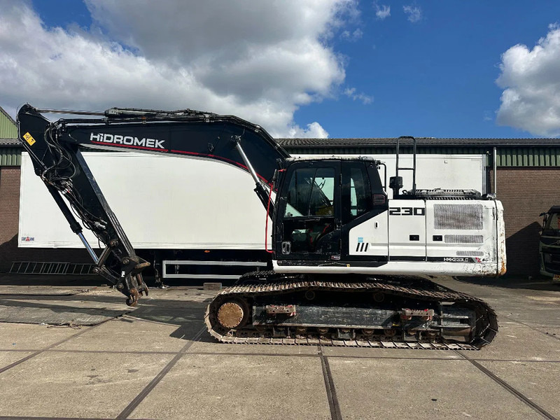 Hidromek HMK 230 LC-4, CE, 600 MM PADS, AUX PIPING, REVERSE CAMERA , AUTO LUB AC - Ekskavator me zinxhirë: foto 1 Hidromek HMK 230 LC-4, CE, 600 MM PADS, AUX PIPING, REVERSE CAMERA , AUTO LUB AC - Ekskavator me zinxhirë: foto 1