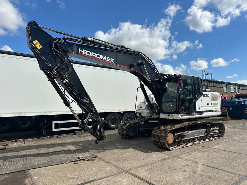 Hidromek HMK 230 LC-4, CE, 600 MM PADS, AUX PIPING, REVERSE CAMERA , AUTO LUB AC - Ekskavator me zinxhirë: foto 3 Hidromek HMK 230 LC-4, CE, 600 MM PADS, AUX PIPING, REVERSE CAMERA , AUTO LUB AC - Ekskavator me zinxhirë: foto 3