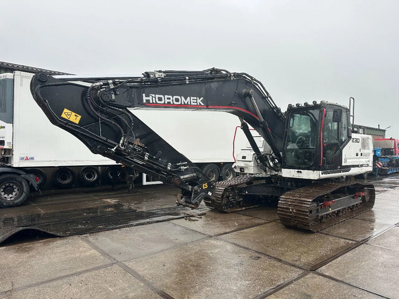 Hidromek HMK 230LC-4 CE, 700 MM PADS, CV, PIPED AUX PIPING,QH, AUTO LUBE, AC REVERSE CAMERA - Ekskavator me zinxhirë: foto 3 Hidromek HMK 230LC-4 CE, 700 MM PADS, CV, PIPED AUX PIPING,QH, AUTO LUBE, AC REVERSE CAMERA - Ekskavator me zinxhirë: foto 3