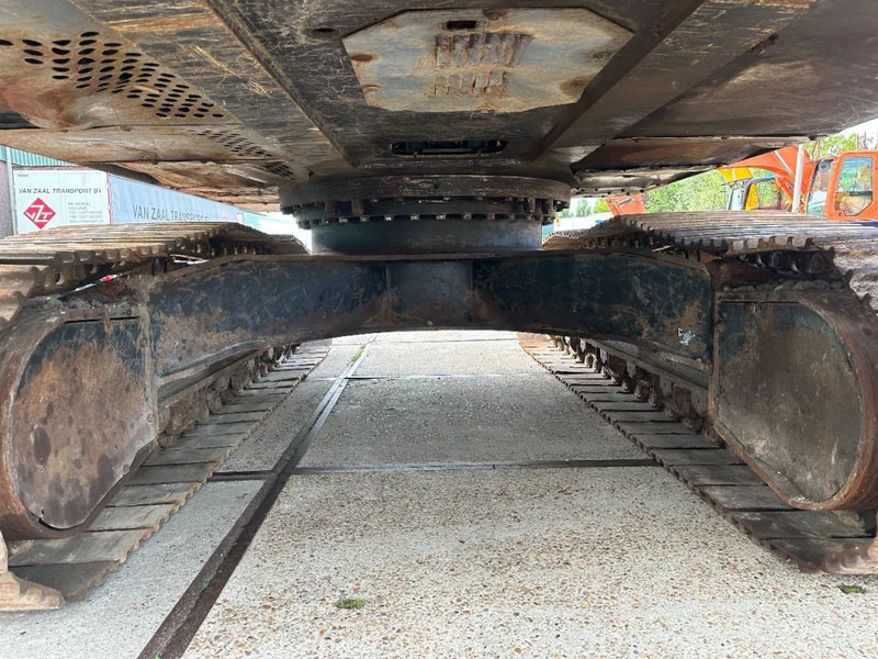 Hitachi ZX350LC-5B CE - Ekskavator me zinxhirë: foto 2 Hitachi ZX350LC-5B CE - Ekskavator me zinxhirë: foto 2