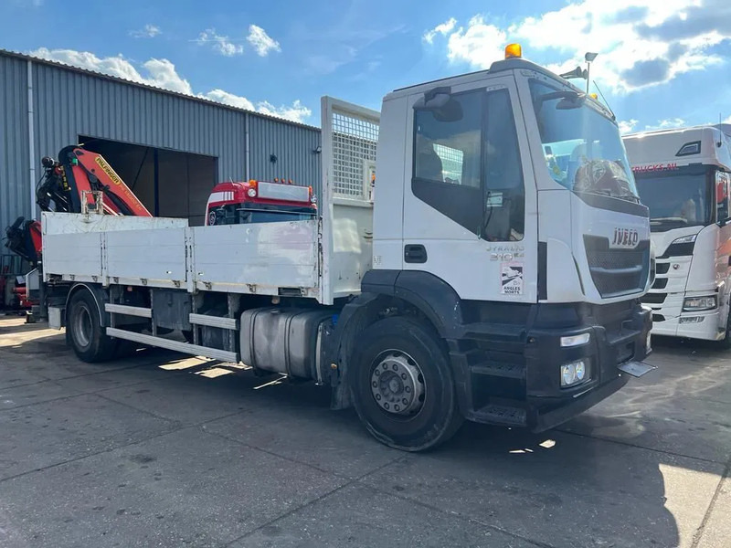 Iveco Stralis 310 PALFINGER PK14002 - MOTOR DEFECT - Kamion me karroceri të hapur, Kamion me vinç: foto 3 Iveco Stralis 310 PALFINGER PK14002 - MOTOR DEFECT - Kamion me karroceri të hapur, Kamion me vinç: foto 3