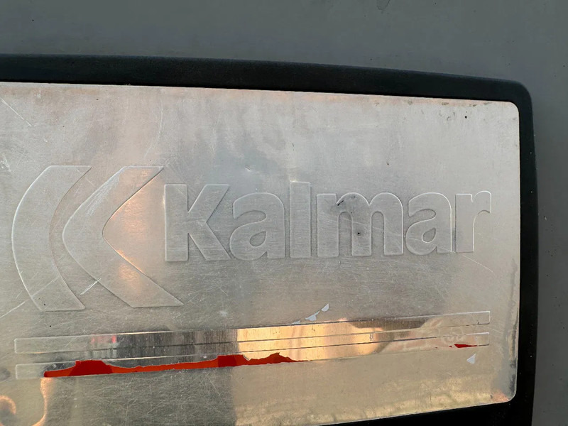 Pirun më naftë Kalmar M334 DCD 160-12 M334 DCD 160-12: foto 14 Pirun më naftë Kalmar M334 DCD 160-12 M334 DCD 160-12: foto 14