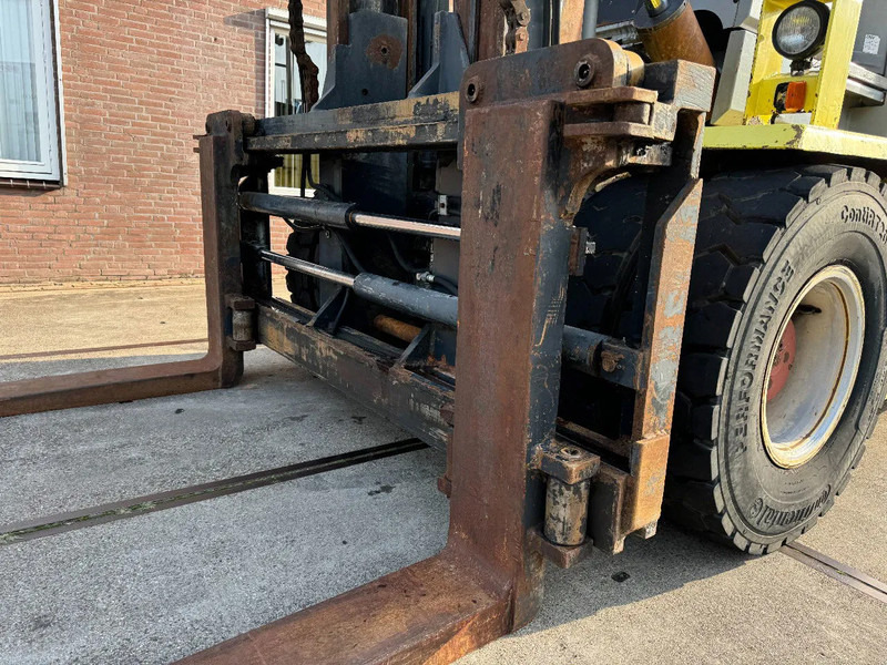 Pirun më naftë Kalmar M334 DCD 160-12 M334 DCD 160-12: foto 7 Pirun më naftë Kalmar M334 DCD 160-12 M334 DCD 160-12: foto 7