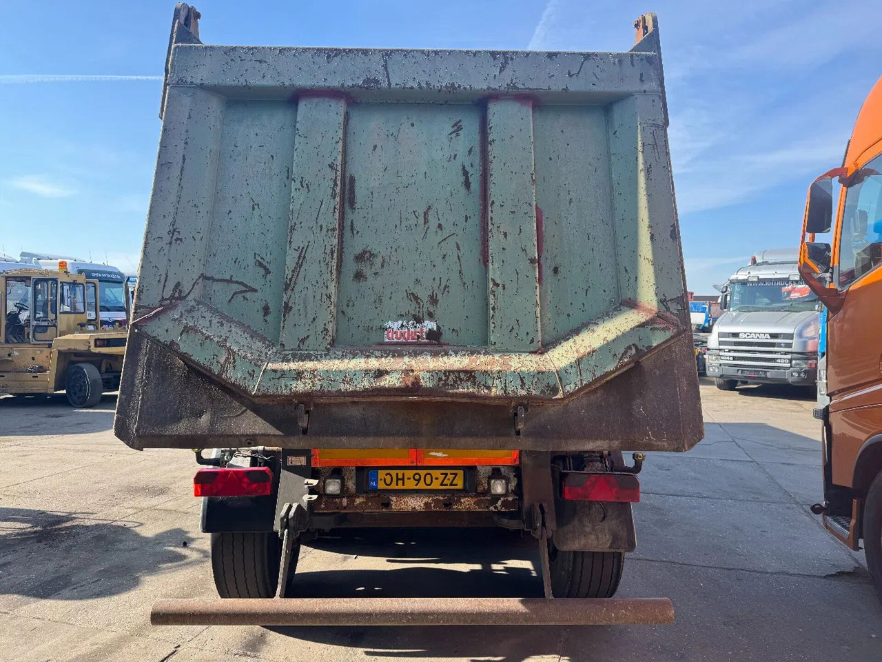 Langendorf 3 AXLE - BPW + TIPPER - Gjysmë rimorkio vetëshkarkuese: foto 5 Langendorf 3 AXLE - BPW + TIPPER - Gjysmë rimorkio vetëshkarkuese: foto 5