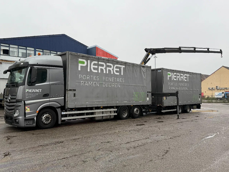 Mercedes-Benz Actros 2645 PALFINGER PK 19 + REMOTE CONTROL + ROYEN HANGER COMPLETE 2017! - Kamion me vinç: foto 1 Mercedes-Benz Actros 2645 PALFINGER PK 19 + REMOTE CONTROL + ROYEN HANGER COMPLETE 2017! - Kamion me vinç: foto 1