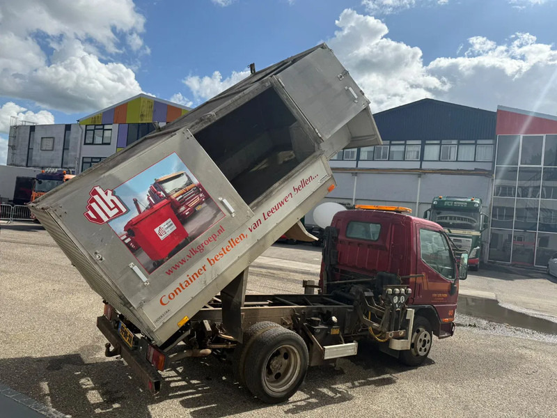 Mitsubishi Canter FE534 + AIRCONDITIONG! - Kamion mbeturinash: foto 4 Mitsubishi Canter FE534 + AIRCONDITIONG! - Kamion mbeturinash: foto 4