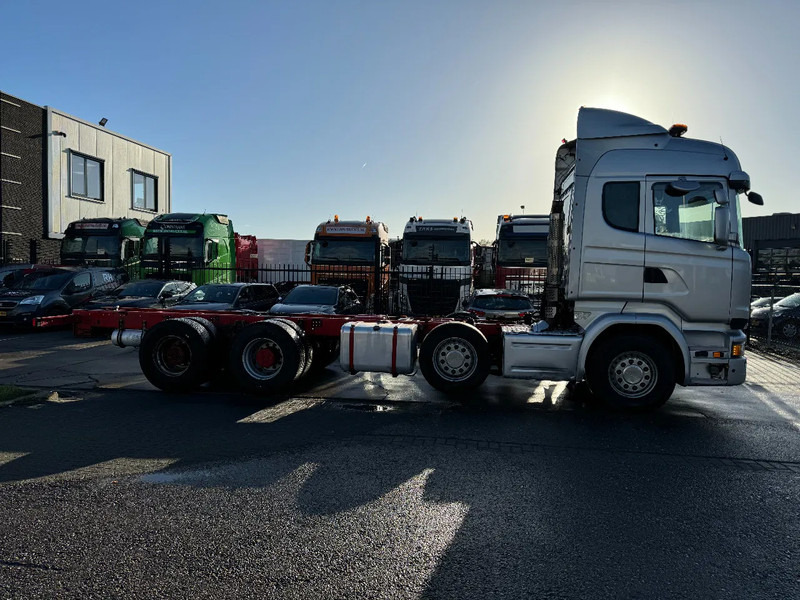 Scania R730 V8 8X4 EURO 6 BIG AXLES - Kamion kabinë-shasi: foto 4 Scania R730 V8 8X4 EURO 6 BIG AXLES - Kamion kabinë-shasi: foto 4