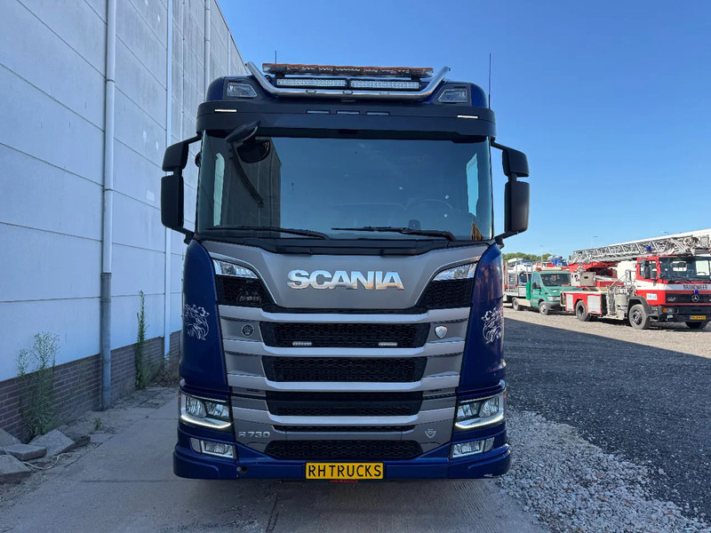 Scania R730 V8 8X4 EURO 6 HUB REDUCTION RETARDER - Kamion kabinë-shasi: foto 2 Scania R730 V8 8X4 EURO 6 HUB REDUCTION RETARDER - Kamion kabinë-shasi: foto 2