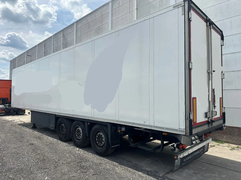 Schmitz Cargobull SCB*S3B THERMO KING SLX300E 3 AXLE - Gjysmë rimorkio frigorifer: foto 3 Schmitz Cargobull SCB*S3B THERMO KING SLX300E 3 AXLE - Gjysmë rimorkio frigorifer: foto 3