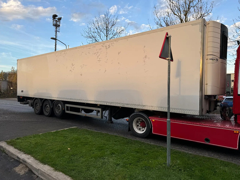 Tecnokar CARRIER VECTOR 1550 3X SAF AXLE - Gjysmë rimorkio frigorifer: foto 5 Tecnokar CARRIER VECTOR 1550 3X SAF AXLE - Gjysmë rimorkio frigorifer: foto 5