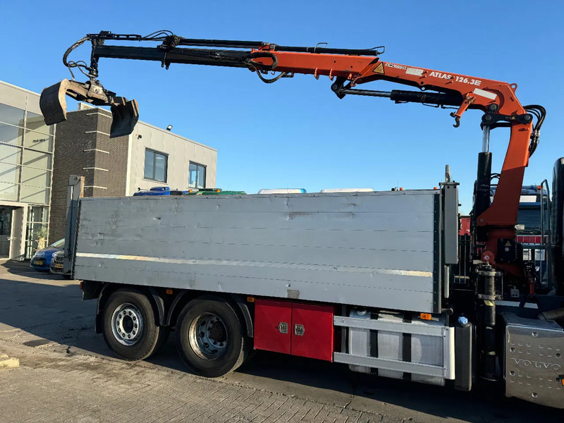 Volvo FM 330 6X2 - EURO 5 + ATLAS 126.3E A2 + REMOTE + LIFT/STEERING AXLE - Kamion vetëshkarkues, Kamion me vinç: foto 3 Volvo FM 330 6X2 - EURO 5 + ATLAS 126.3E A2 + REMOTE + LIFT/STEERING AXLE - Kamion vetëshkarkues, Kamion me vinç: foto 3