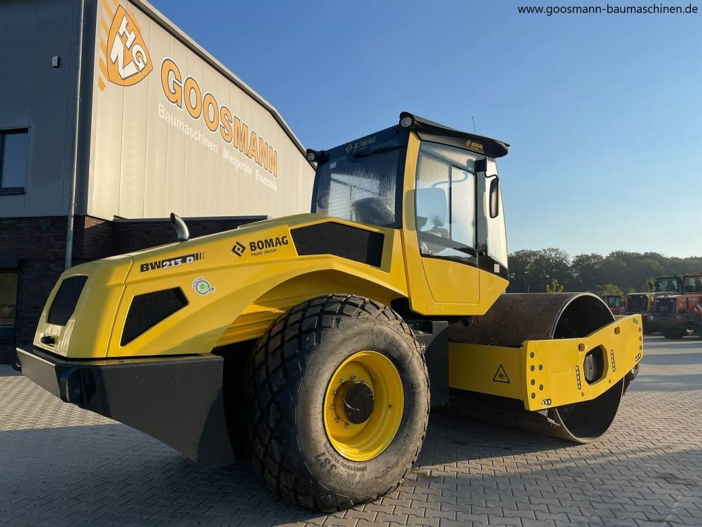 Bomag BW 213 D-5 - Ngjeshës: foto 3 Bomag BW 213 D-5 - Ngjeshës: foto 3