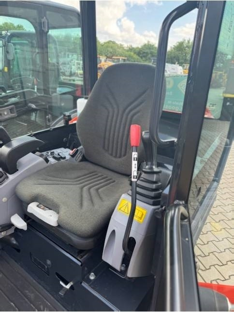 KUBOTA KX018-4 - Miniekskavator: foto 5 KUBOTA KX018-4 - Miniekskavator: foto 5