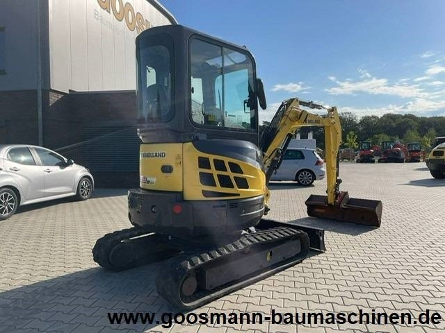 NEW HOLLAND E 29 B SR - Miniekskavator: foto 4 NEW HOLLAND E 29 B SR - Miniekskavator: foto 4