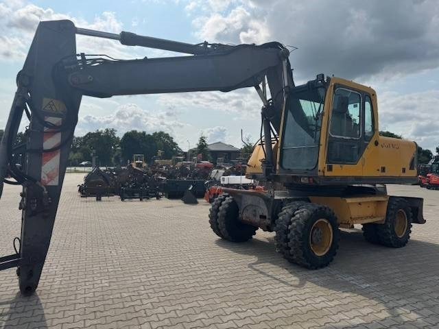 Volvo EW 180 B - Ekskavator me goma: foto 3 Volvo EW 180 B - Ekskavator me goma: foto 3