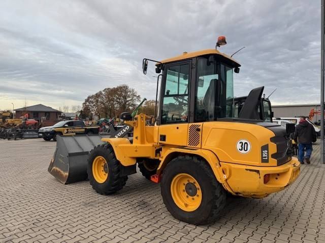 Volvo L 35 GS - Fadrom me goma: foto 1 Volvo L 35 GS - Fadrom me goma: foto 1