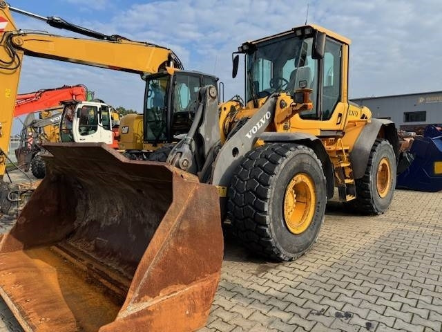 Volvo L 90 F - Fadrom me goma: foto 3 Volvo L 90 F - Fadrom me goma: foto 3