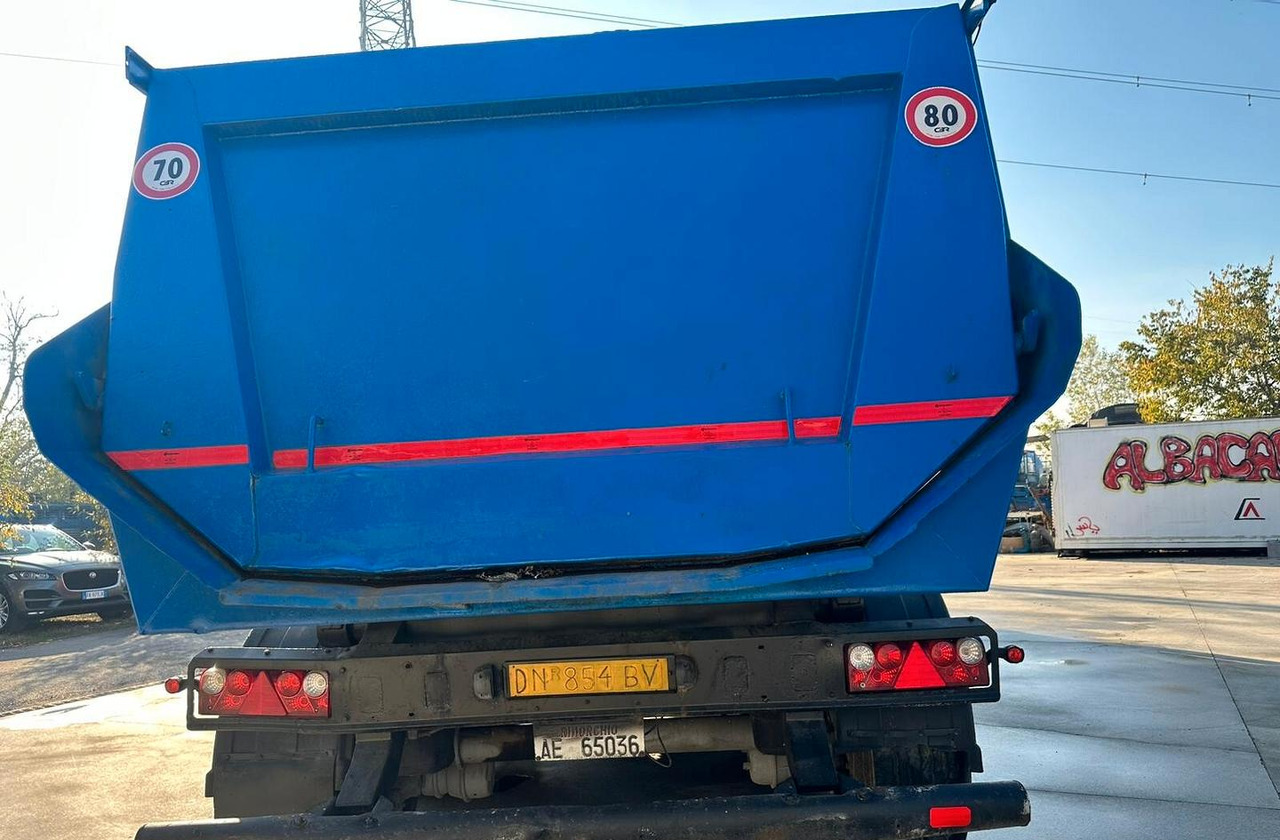 Semirimorchio ribaltabile Adige - Gjysmë rimorkio vetëshkarkuese: foto 5 Semirimorchio ribaltabile Adige - Gjysmë rimorkio vetëshkarkuese: foto 5