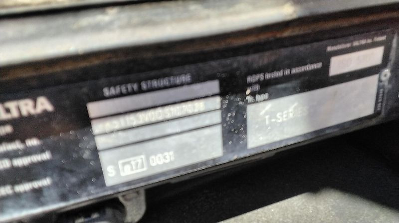 Traktor Valtra T153 Versu: foto 8