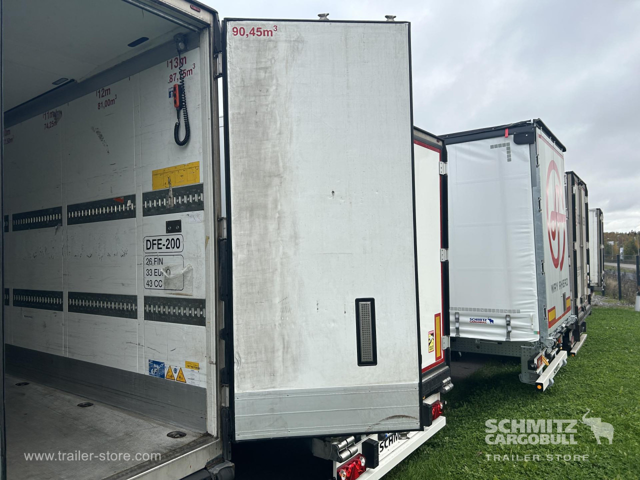 SCHMITZ Reefer Multitemp Taillift - Gjysmë rimorkio izotermike: foto 4 SCHMITZ Reefer Multitemp Taillift - Gjysmë rimorkio izotermike: foto 4