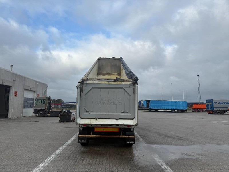 Gjysmë rimorkio vetëshkarkuese KEL-BERG Tipper / Kipper / Tiptrailer: foto 12 Gjysmë rimorkio vetëshkarkuese KEL-BERG Tipper / Kipper / Tiptrailer: foto 12