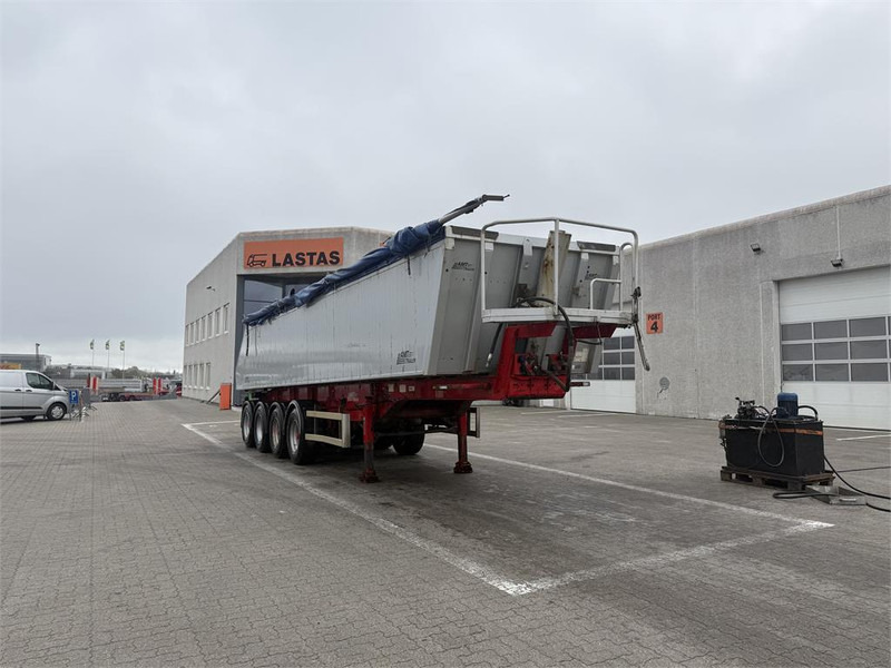 MTDK 37 m³ - Gjysmë rimorkio vetëshkarkuese: foto 2 MTDK 37 m³ - Gjysmë rimorkio vetëshkarkuese: foto 2