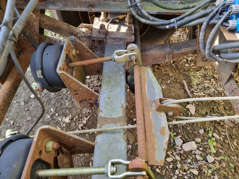 Giant 17.5 Inch - 10 Bolts - Bosht dhe pjesë këmbimi për Kamioni: foto 3 Giant 17.5 Inch - 10 Bolts - Bosht dhe pjesë këmbimi për Kamioni: foto 3