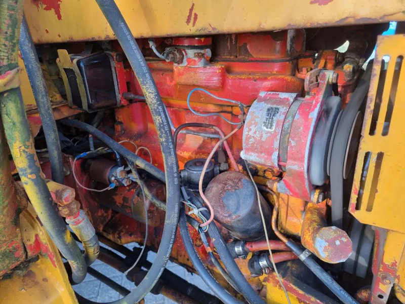 Traktor John Deere JD410: foto 14