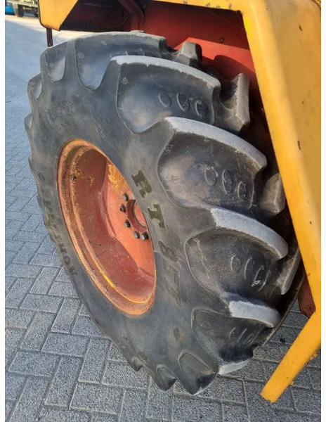 Traktor John Deere JD410: foto 17