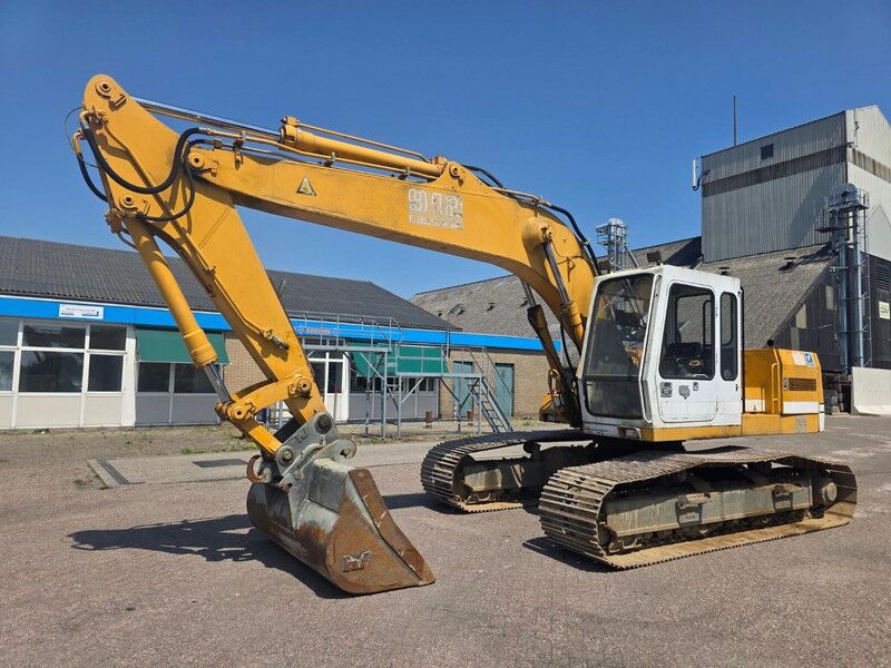 Liebherr R 912 LC crawler excavator Liebherr R912LC Graafmachine – Rupsgraafmachine - Ekskavator me zinxhirë: foto 1 Liebherr R 912 LC crawler excavator Liebherr R912LC Graafmachine – Rupsgraafmachine - Ekskavator me zinxhirë: foto 1