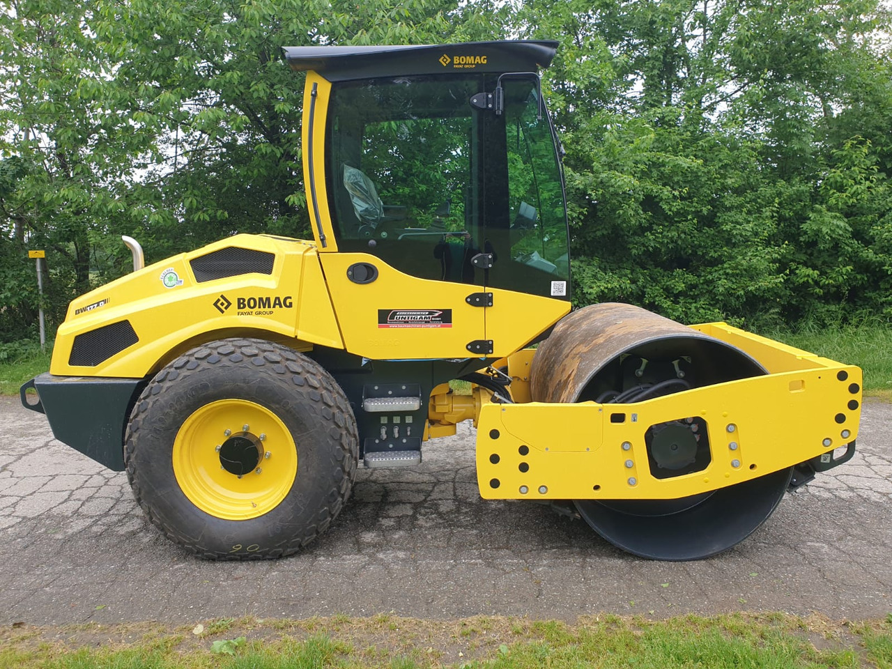 BOMAG BW 177 D-5 PL - Rul rrugësh: foto 2 BOMAG BW 177 D-5 PL - Rul rrugësh: foto 2