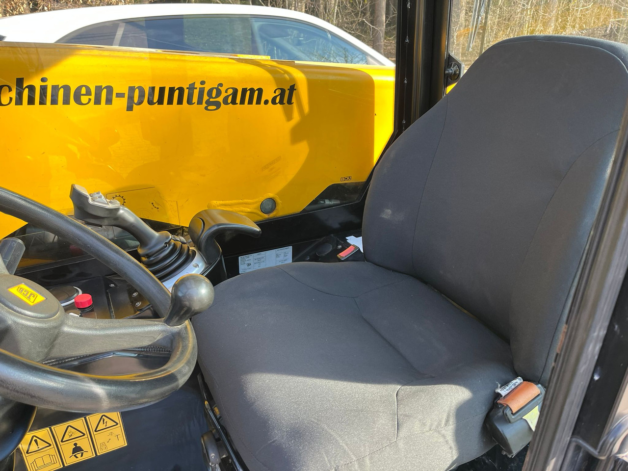 Lizingu i JCB 525-60 JCB 525-60: foto 11