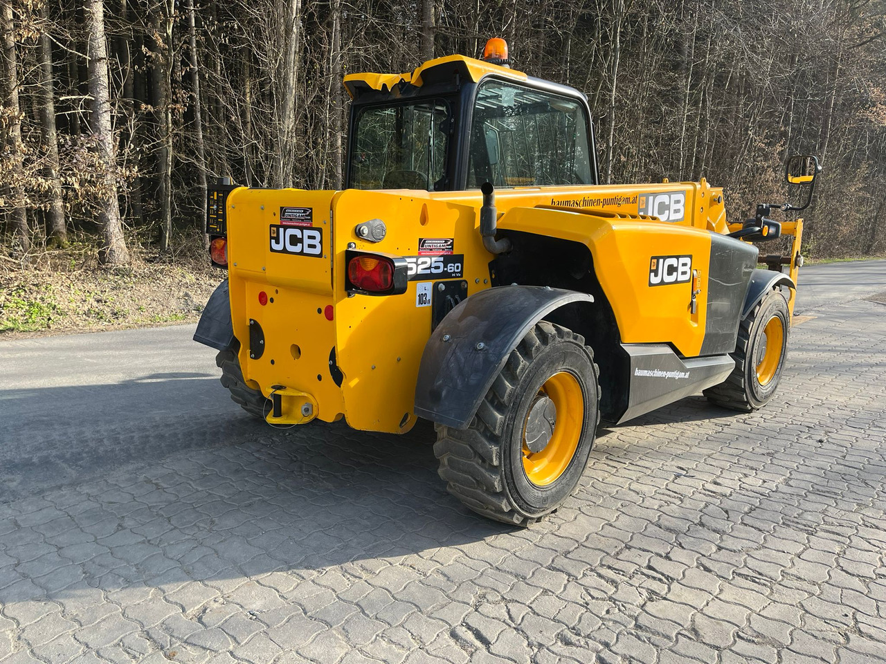 Lizingu i JCB 525-60 JCB 525-60: foto 6