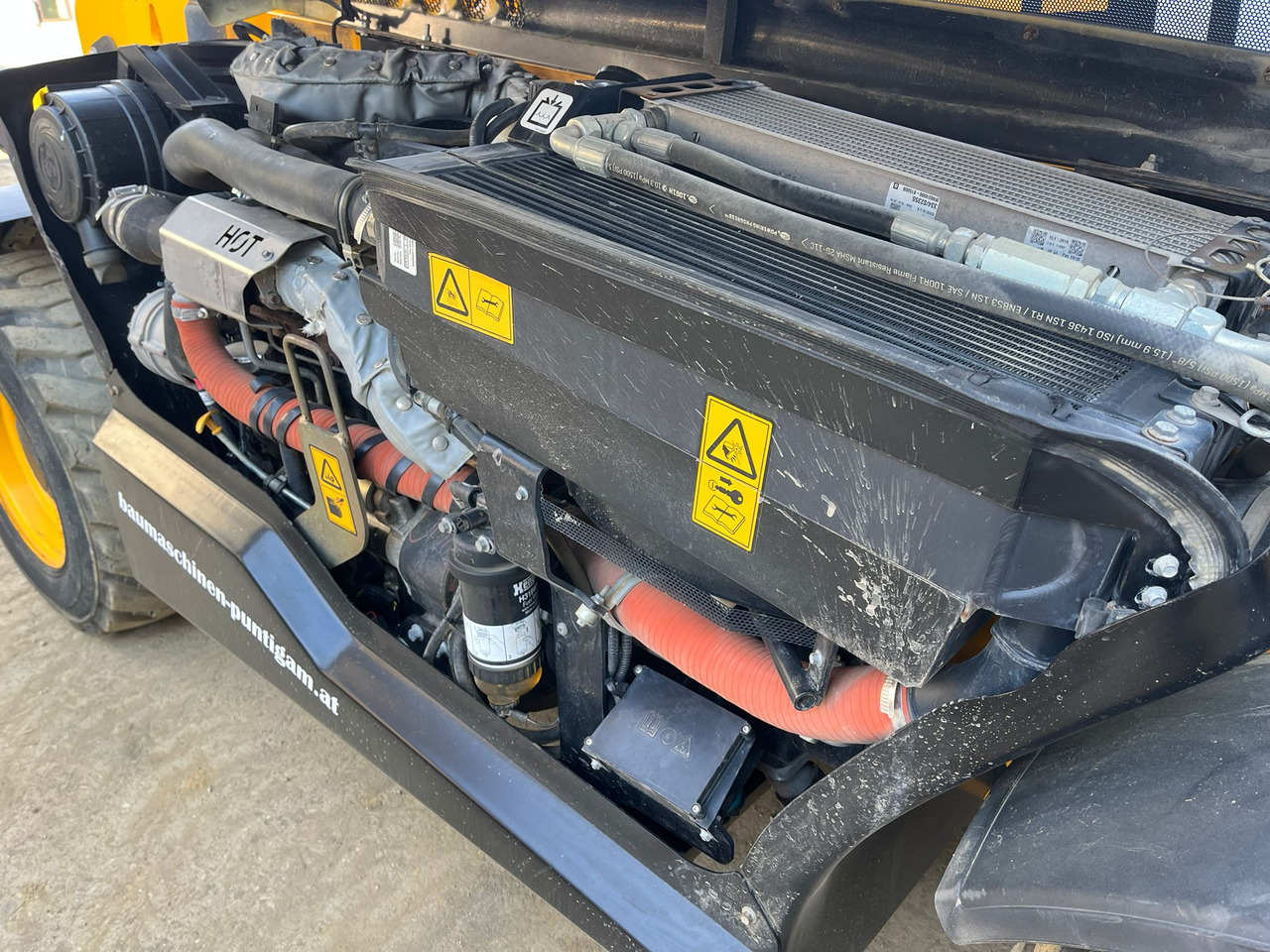 Lizingu i JCB 525-60 JCB 525-60: foto 9