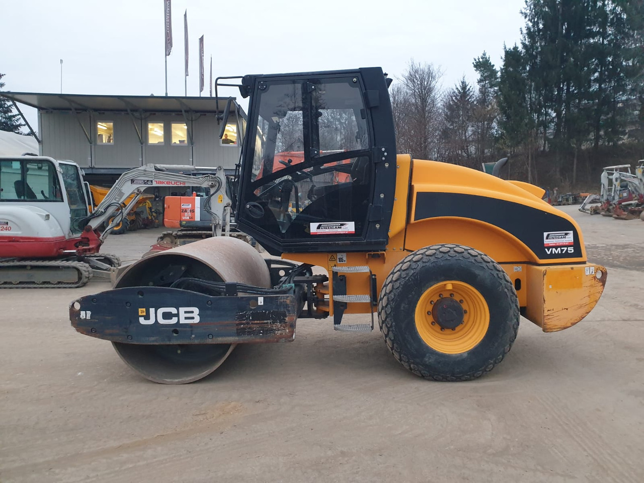 JCB VM 75 D - Rul: foto 1 JCB VM 75 D - Rul: foto 1