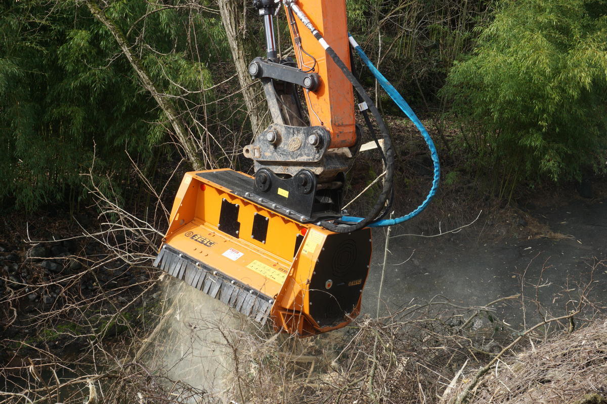 Berti EFX MD/SB 120 - Kokë për Ekskavator me zinxhirë: foto 4 Berti EFX MD/SB 120 - Kokë për Ekskavator me zinxhirë: foto 4