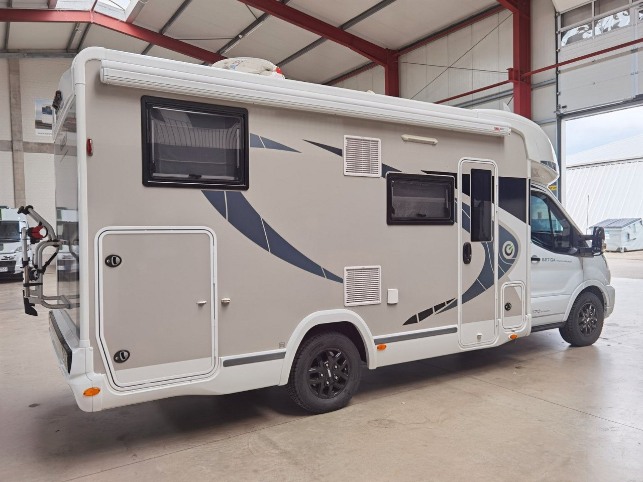 Chausson 627 GA TITANIUM -PREMIUM /EINZELBETTEN & HUBBETT - Kamper gjysmë i integruar: foto 4 Chausson 627 GA TITANIUM -PREMIUM /EINZELBETTEN & HUBBETT - Kamper gjysmë i integruar: foto 4
