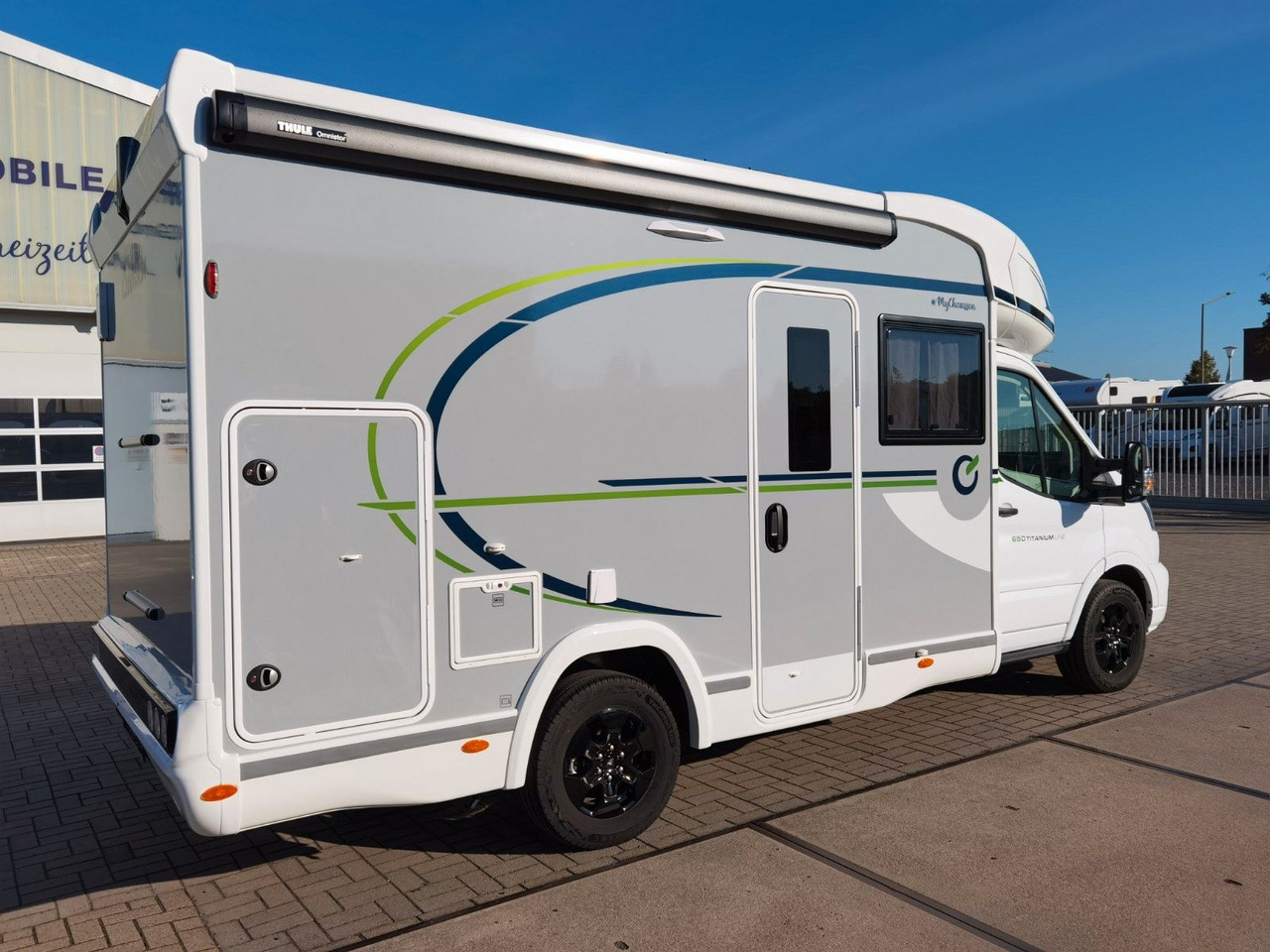 Chausson 650 TITANIUM / - 2026 - / 165PS - 8G. / HUBBETT - Kamper gjysmë i integruar: foto 4 Chausson 650 TITANIUM / - 2026 - / 165PS - 8G. / HUBBETT - Kamper gjysmë i integruar: foto 4