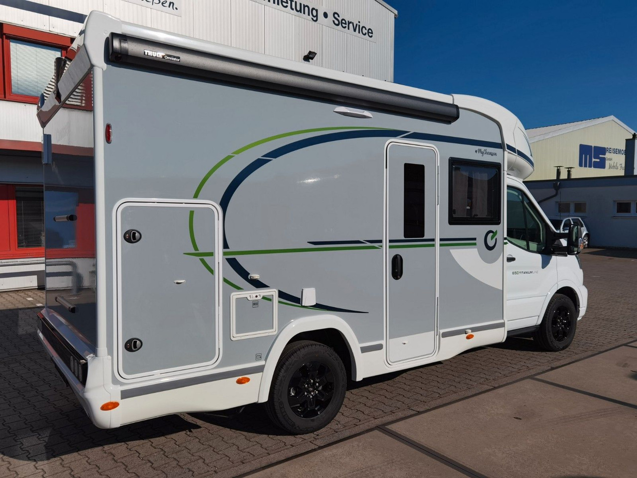Chausson 650 TITANIUM / - 2026 - / 165PS - 8G. / HUBBETT - Kamper gjysmë i integruar: foto 4 Chausson 650 TITANIUM / - 2026 - / 165PS - 8G. / HUBBETT - Kamper gjysmë i integruar: foto 4