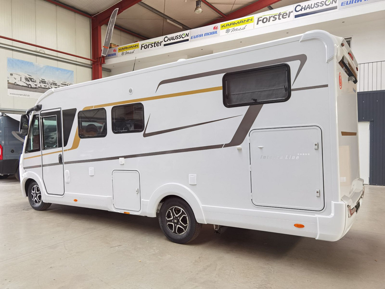 Eura Mobil INTEGRA LINE 720 EB /-2026- /8G-180PS/PLUS-PAKET - Kamper i integruar: foto 5 Eura Mobil INTEGRA LINE 720 EB /-2026- /8G-180PS/PLUS-PAKET - Kamper i integruar: foto 5