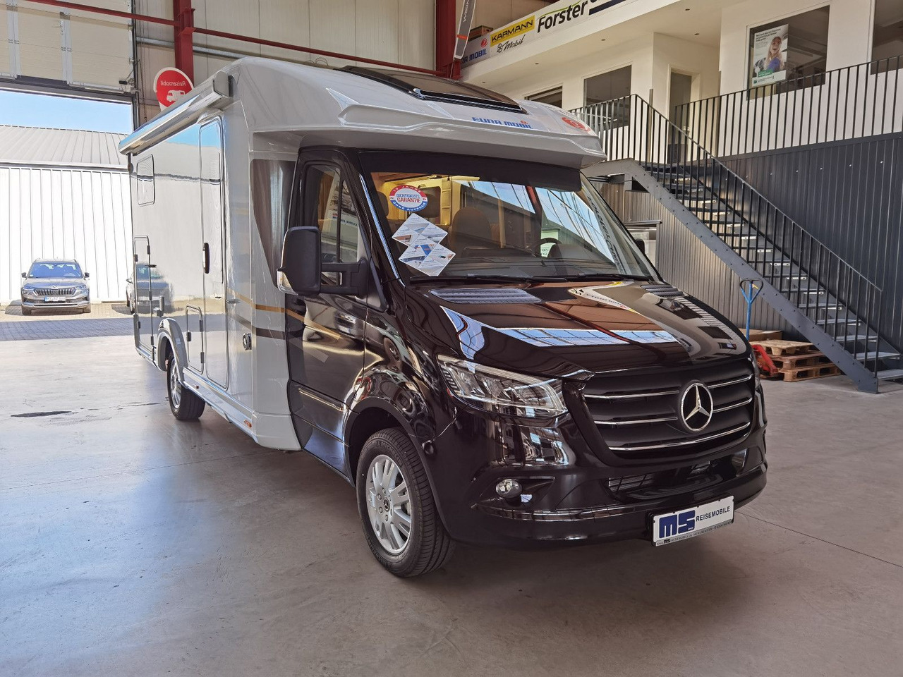 Kamper gjysmë i integruar Eura Mobil PROFILA T 696 EB /-2025-/ S-PAKET / EINZELBETTEN: foto 8 Kamper gjysmë i integruar Eura Mobil PROFILA T 696 EB /-2025-/ S-PAKET / EINZELBETTEN: foto 8