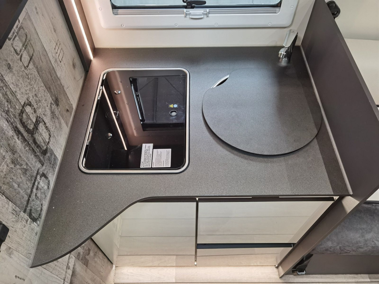 Kamper gjysmë i integruar Forster T 639 LF /-MODELL 2026- / XXL- HUBBETT & RAUMBAD: foto 17