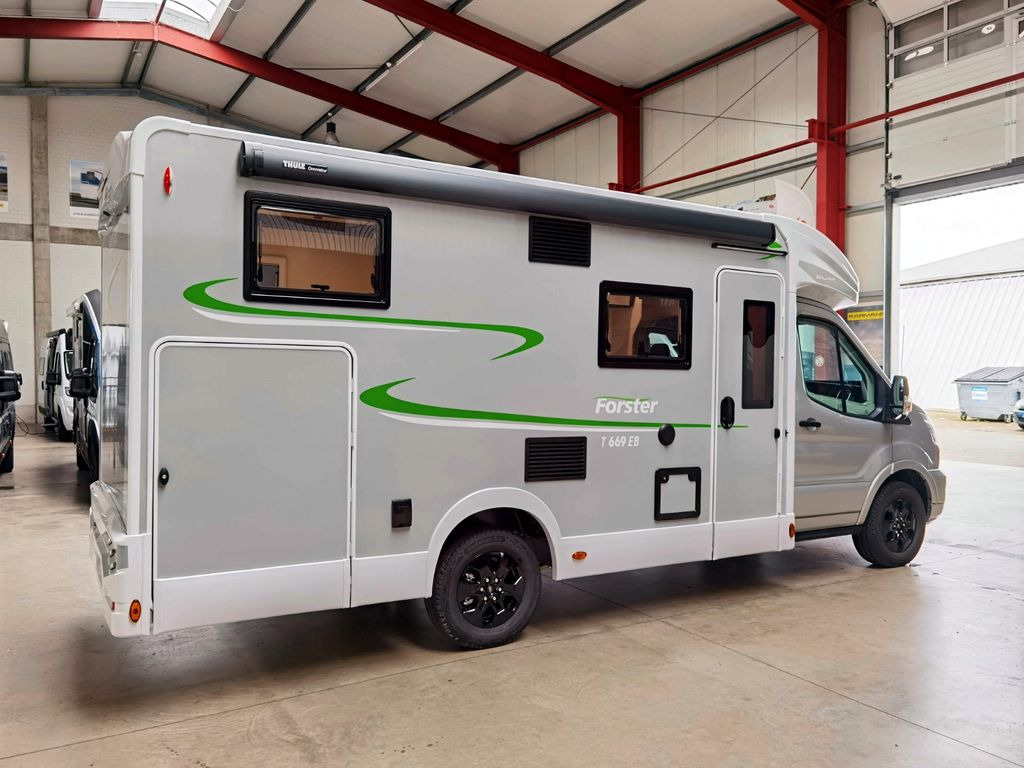 Forster T 669 EBN COUPÈ / -2025-/165PS/ SILVER - EDITION - Kamper gjysmë i integruar: foto 4 Forster T 669 EBN COUPÈ / -2025-/165PS/ SILVER - EDITION - Kamper gjysmë i integruar: foto 4