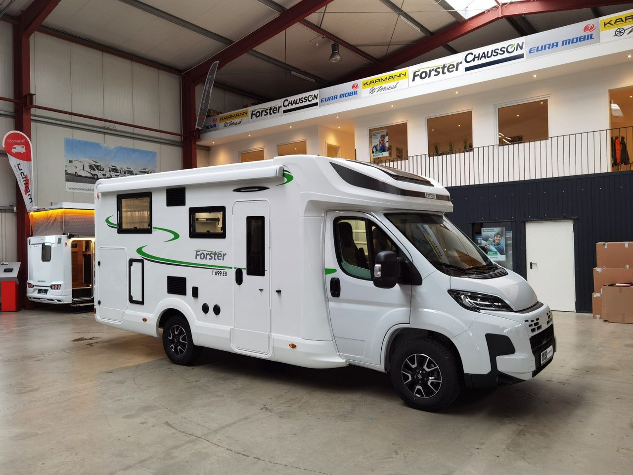 Kamper gjysmë i integruar Forster T 699 EB / 2025 / 140PS/ EINZELBETTEN & HUBBETT: foto 12