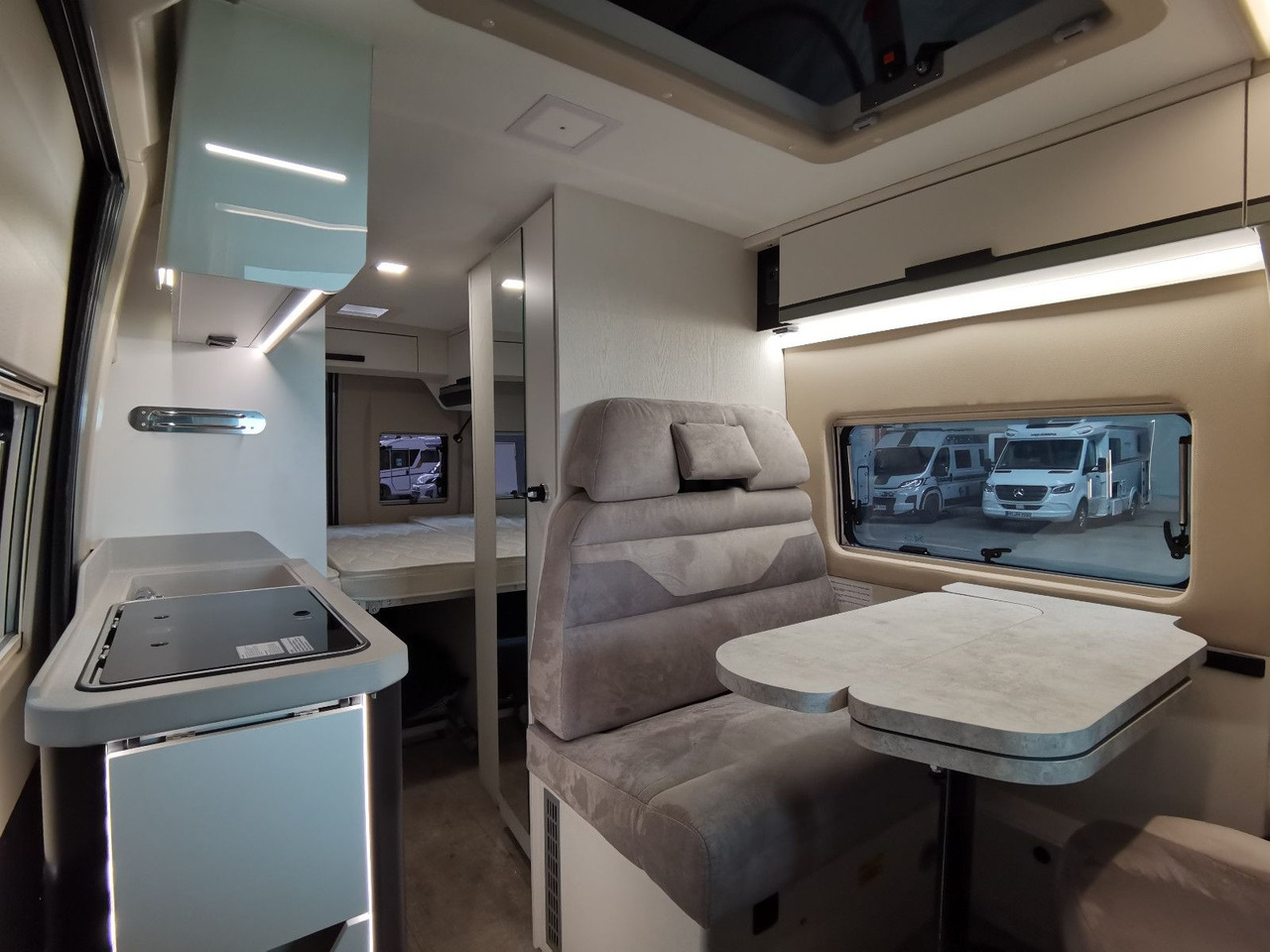 Lizingu i  Karmann DAVIS 590 LIFESTYLE / MODELL 2026 / AUFSTELLDACH Karmann DAVIS 590 LIFESTYLE / MODELL 2026 / AUFSTELLDACH: foto 20