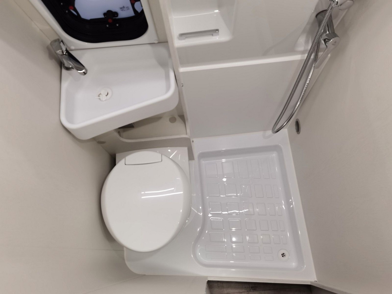 Furgon kampingu Karmann DAVIS 620 TRENDSTYLE / -2026- / EINZELBETTEN: foto 20